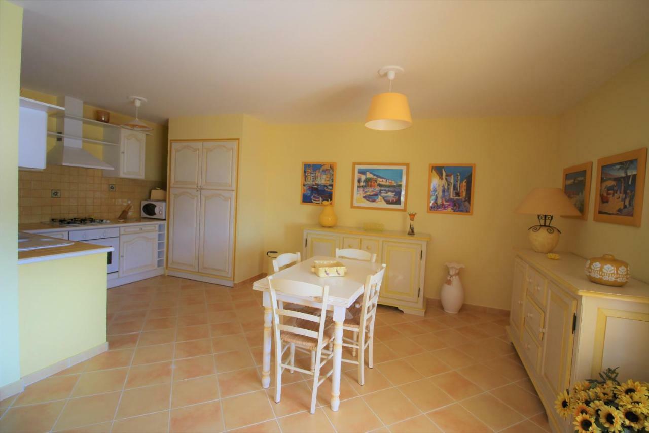 Residence U Melu Grand T3 Jaune A L'Etage 티우시아 외부 사진